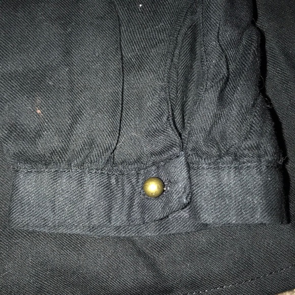 Light weight long sleeve - Picture 4 of 4